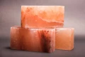 1szt. - Cegła solna szlifowana 20x10x5 cm